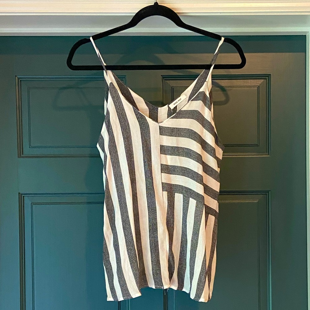 Black and white MOD REF tank top, size small